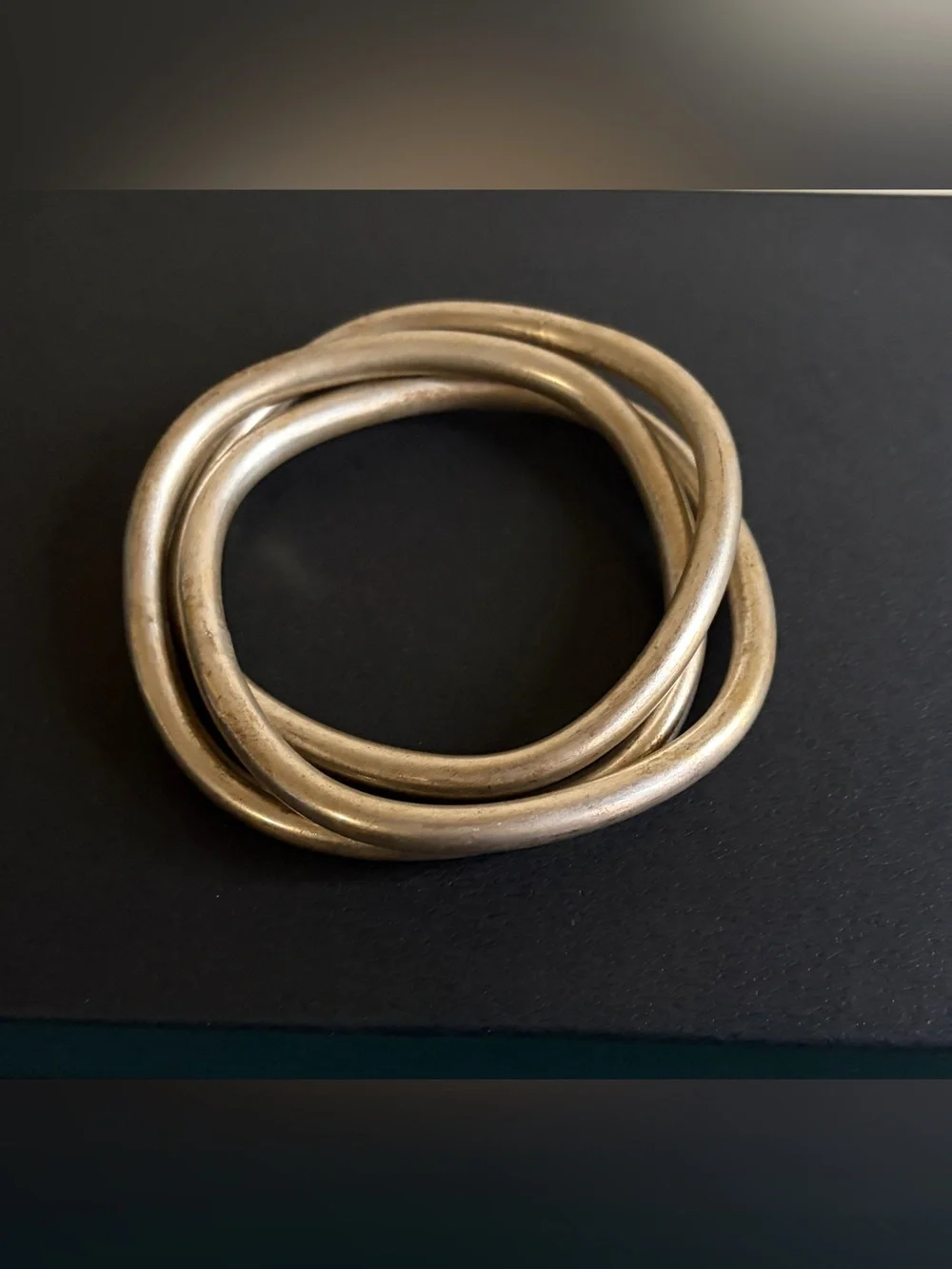 Vintage Triple Interlocking Bangle Bracelet - Brushed silver Tone